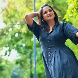 Mahil Thari Instagram @mahil_thari